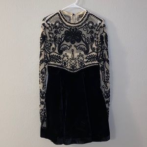 Velvet long sleeve party dress